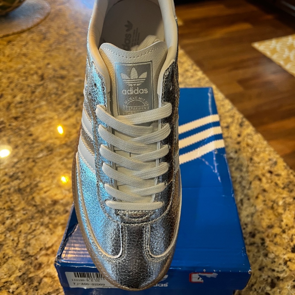 New Adidas Samba OG